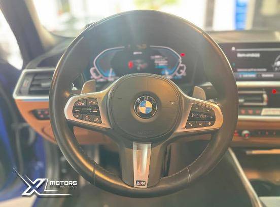 BMW 330e 2021