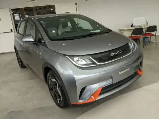 BYD DOLPHIN 2025