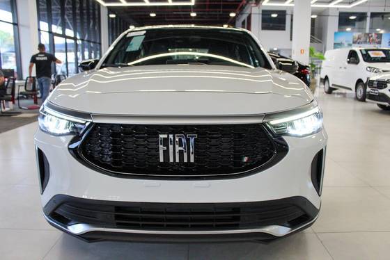 FIAT FASTBACK 2025