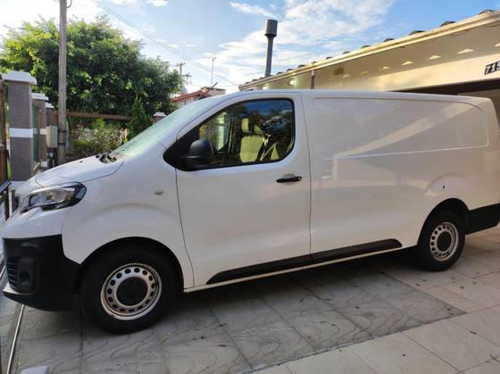 PEUGEOT EXPERT 2021