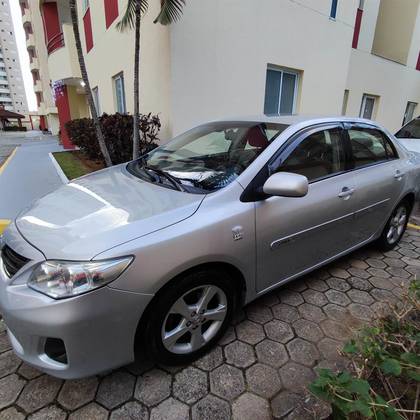 TOYOTA COROLLA 2013
