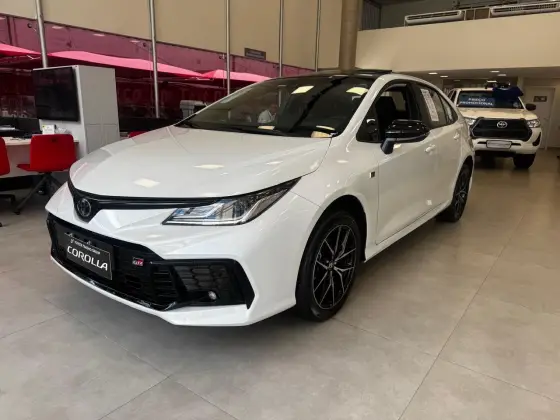 TOYOTA COROLLA 2025