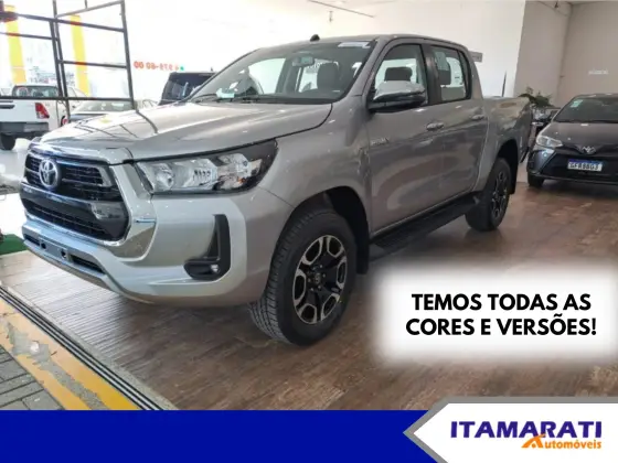 TOYOTA HILUX 2025