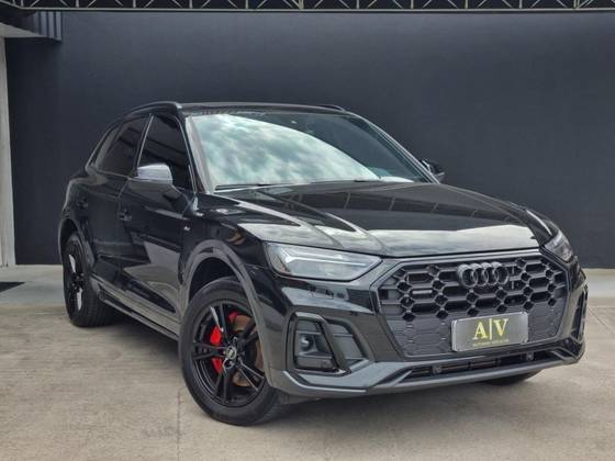 AUDI Q5 2022