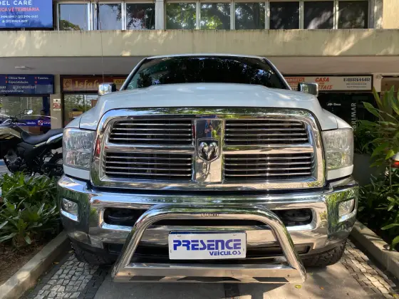 DODGE RAM 2012