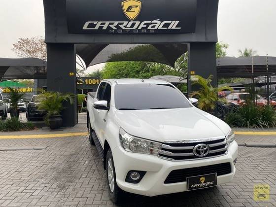TOYOTA HILUX 2018