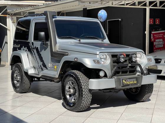 TROLLER T4 2013