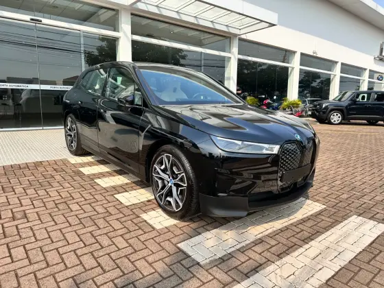 BMW iX 2024