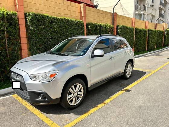 MITSUBISHI ASX 2012