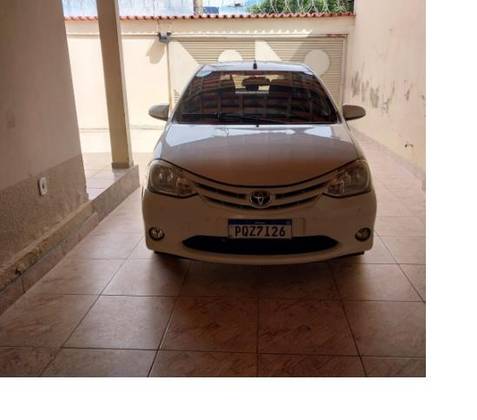 TOYOTA ETIOS 2017