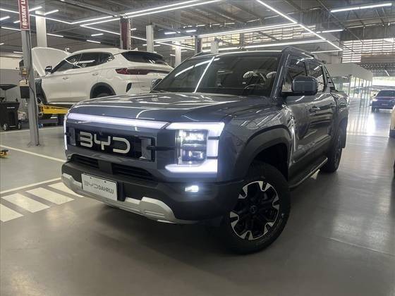 BYD SHARK 2025