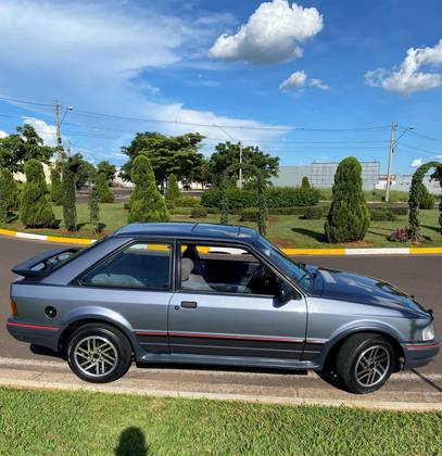 FORD ESCORT 1989