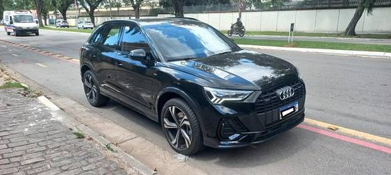 AUDI Q3 2024