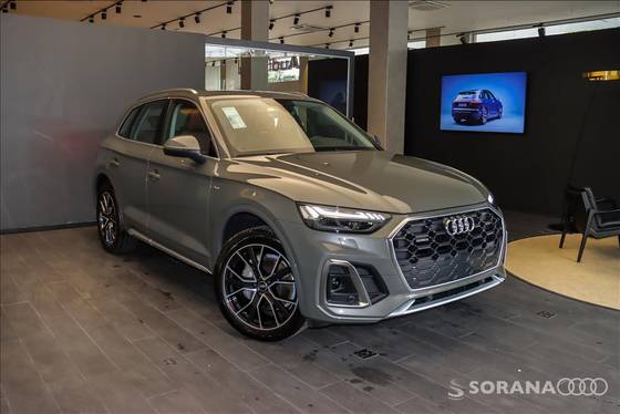 AUDI Q5 2025