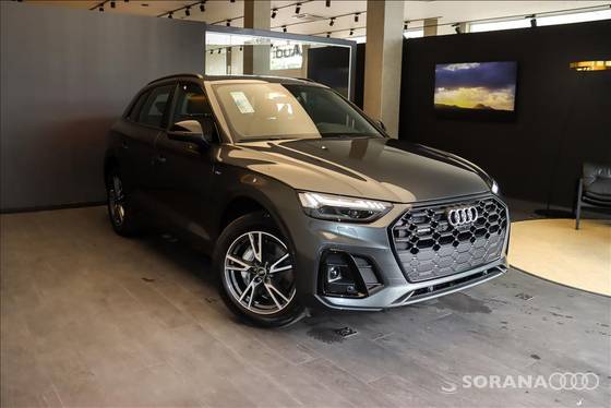 AUDI Q5 2024