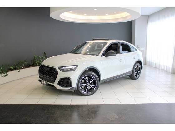 AUDI Q5 2023