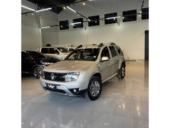 RENAULT DUSTER 2017