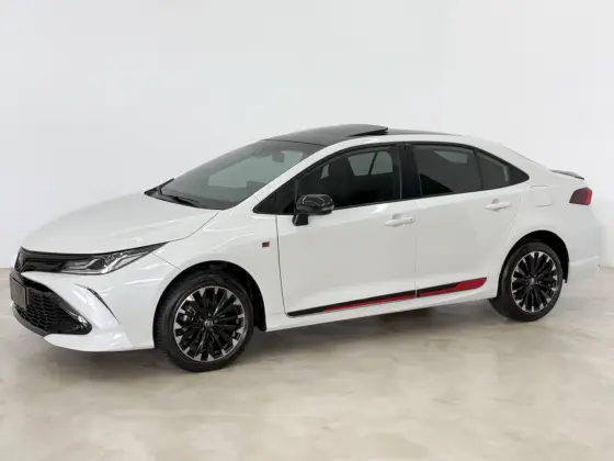 TOYOTA COROLLA 2024