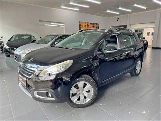 PEUGEOT 2008 2017