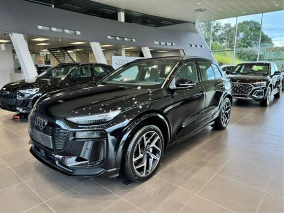 AUDI Q6 E-TRON 2025