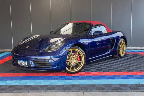 PORSCHE 718 2021