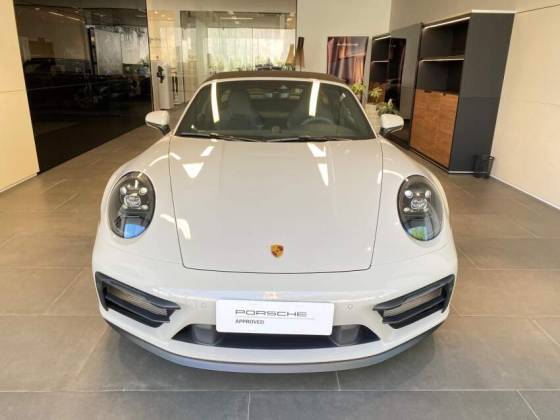 PORSCHE 911 2023