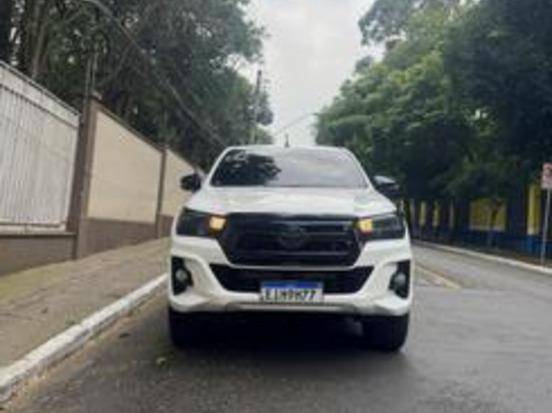 TOYOTA HILUX 2019