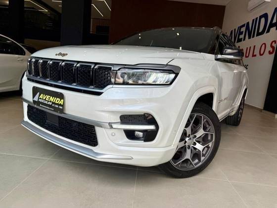 JEEP COMMANDER 2023
