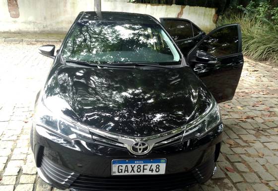TOYOTA COROLLA 2018