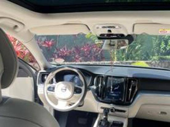 VOLVO XC60 2019