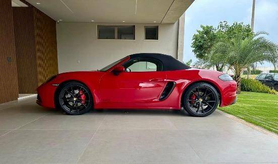 PORSCHE 718 2019