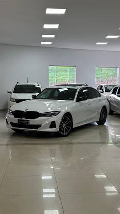 BMW 320i 2023
