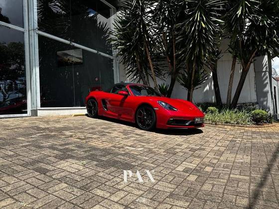 PORSCHE 718 2019