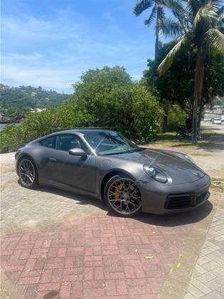 PORSCHE 911 2024