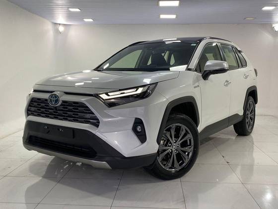 TOYOTA RAV4 2024
