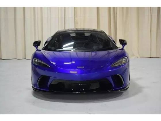 MCLAREN GTS 2025
