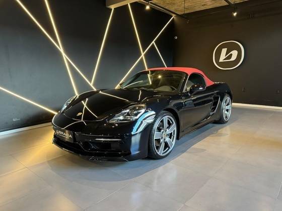 PORSCHE 718 2024