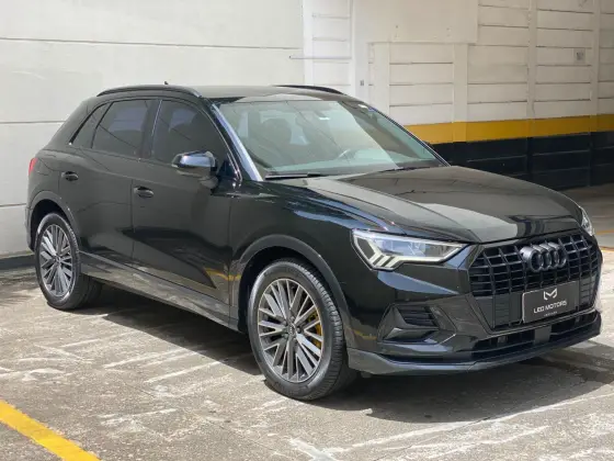 AUDI Q3 2021