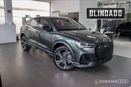 AUDI Q3 2024