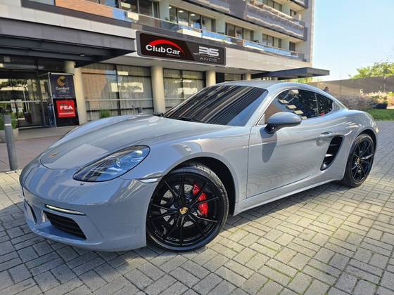 PORSCHE 718 2023