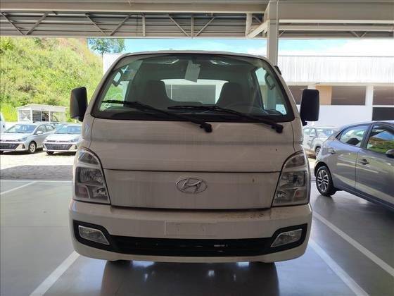 HYUNDAI HR 2025
