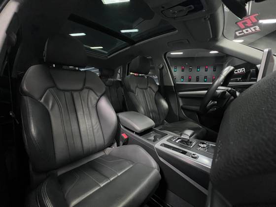 AUDI Q5 2019