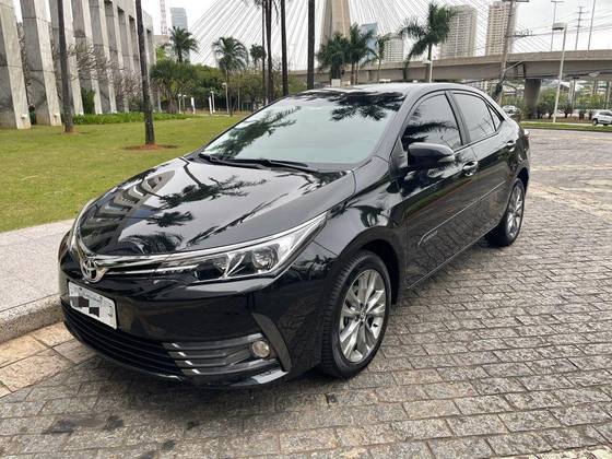 TOYOTA COROLLA 2019