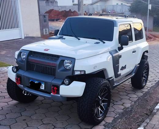 TROLLER T4 2016