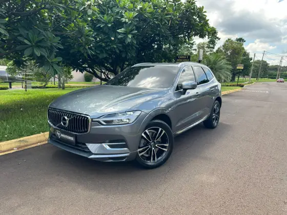 VOLVO XC60 2021