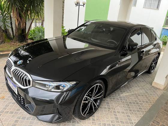 BMW 320i 2023