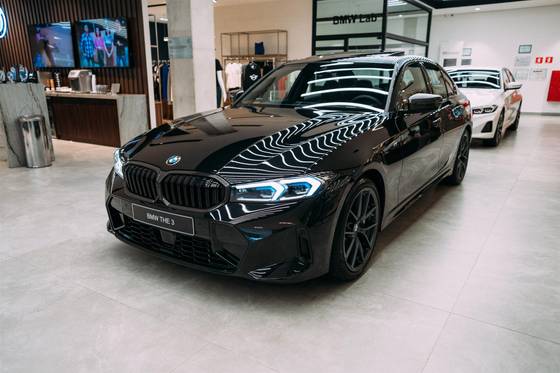 BMW 320i 2025