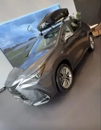 LEXUS NX 350h 2025