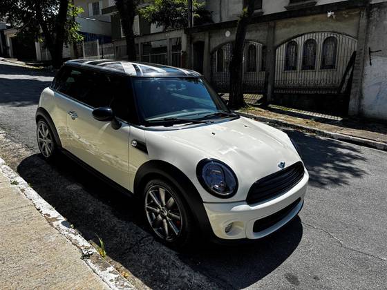 MINI ONE 2011