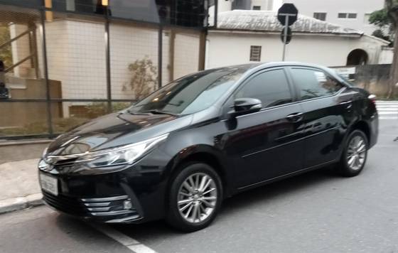 TOYOTA COROLLA 2019